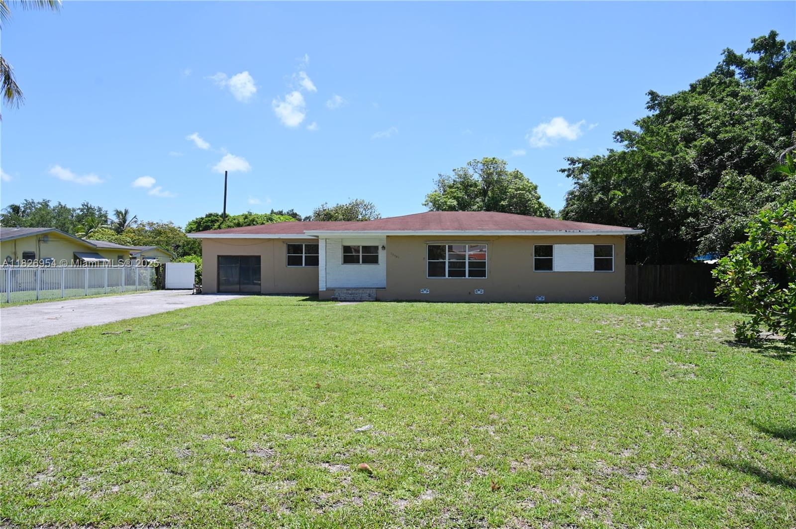13701 NW 1st Ave, Miami FL 33168
