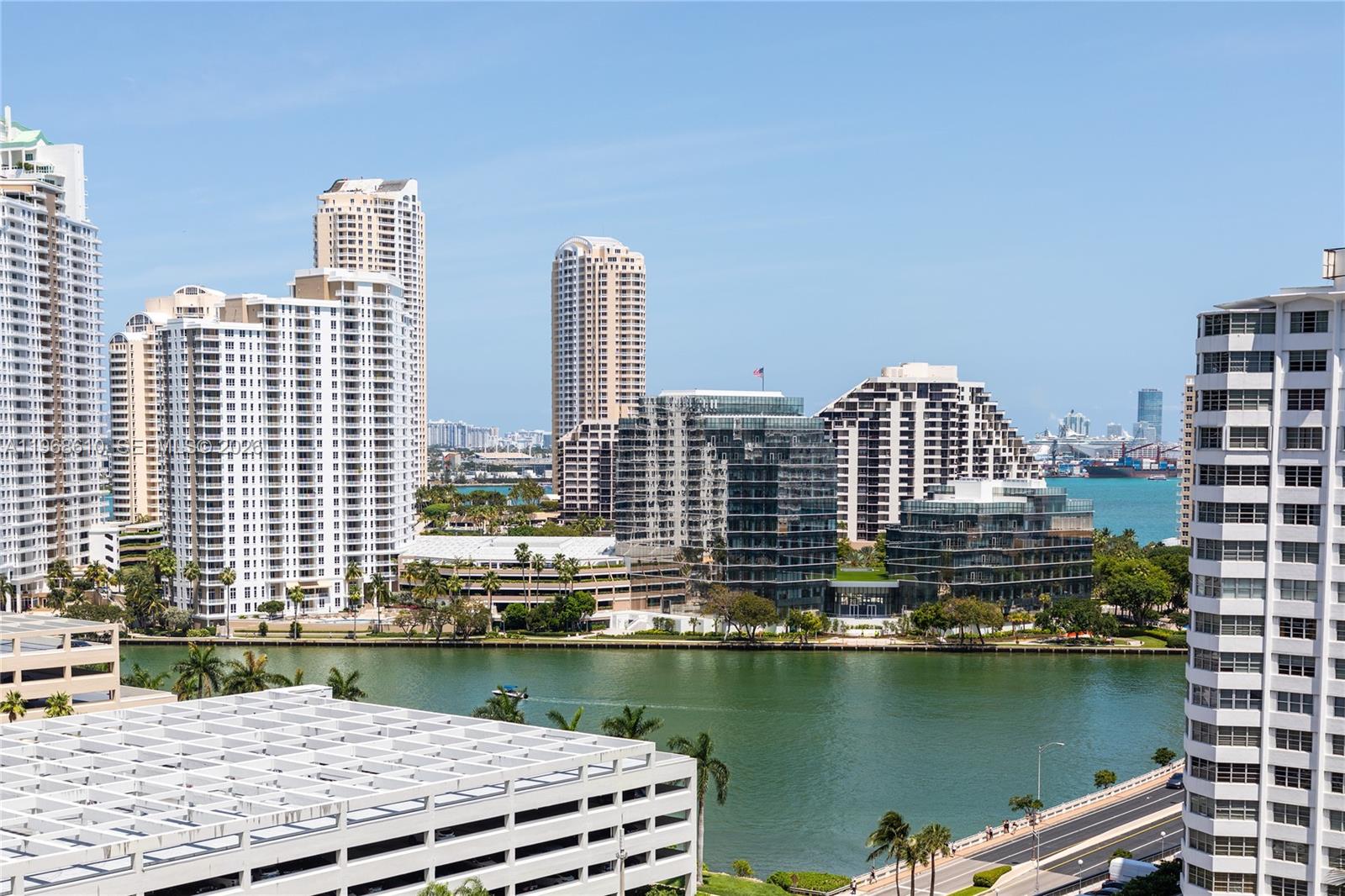 950 Brickell Bay Dr # 1504, Miami FL 33131