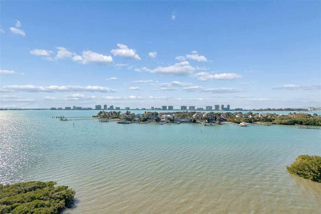 4 BELLEVIEW BOULEVARD UNIT 701, BELLEAIR, FL — photo 2 of 30
