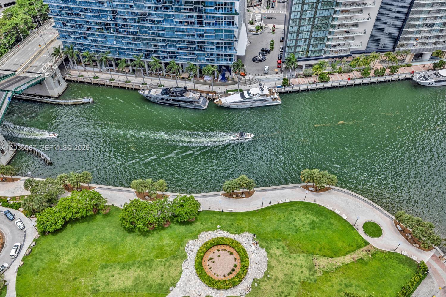 475 Brickell Ave # 3214, Miami FL 33131