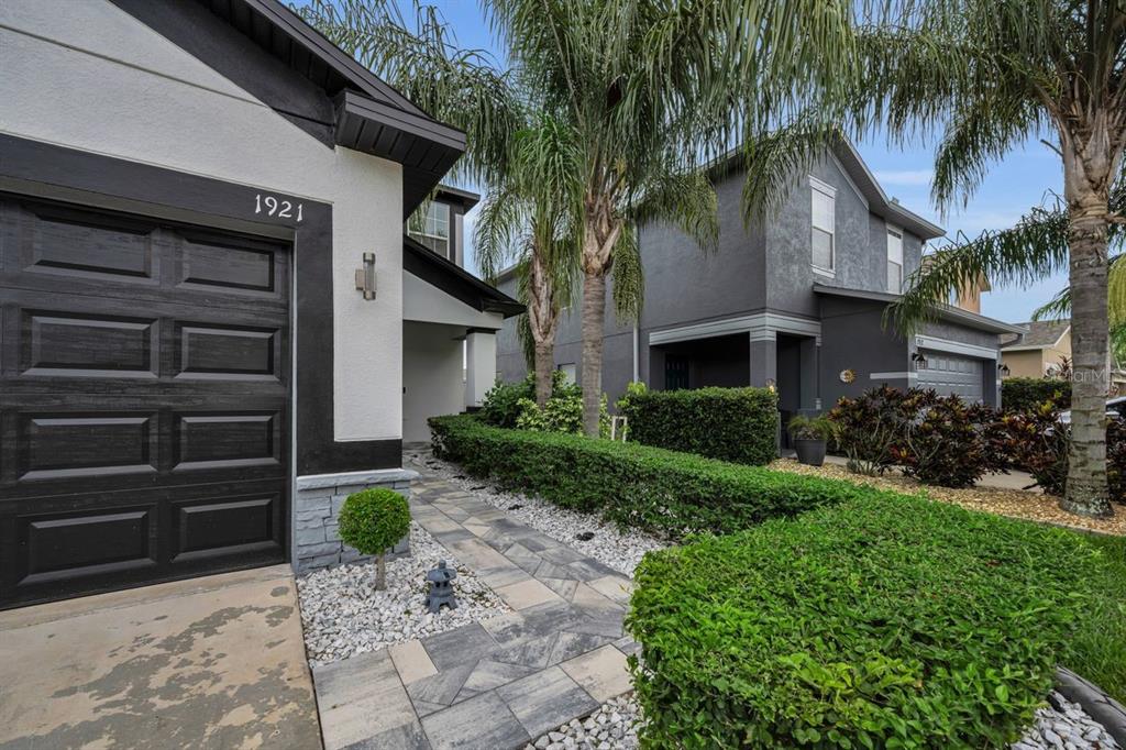 1921 HAWKS VIEW DRIVE, RUSKIN, FL — photo 4 of 30