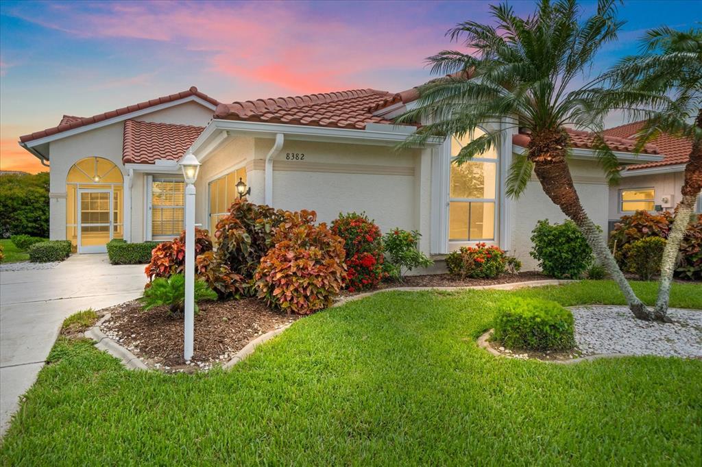 8382 CREEKVIEW LANE