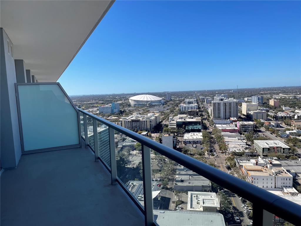 400 CENTRAL AVENUE UNIT 2708, ST PETERSBURG, FL — photo 2 of 24