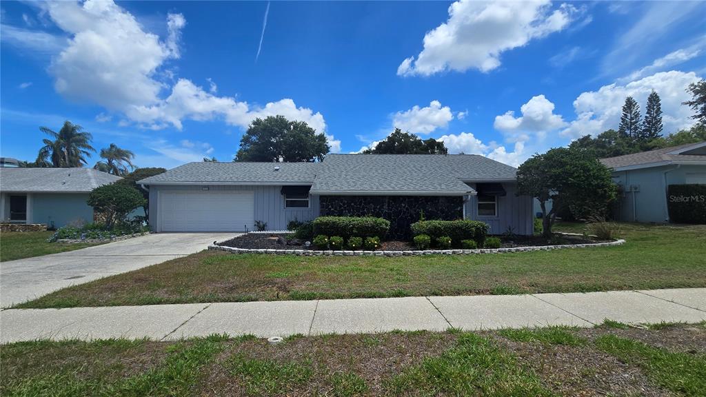 1959 SPANISH OAKS DRIVE S