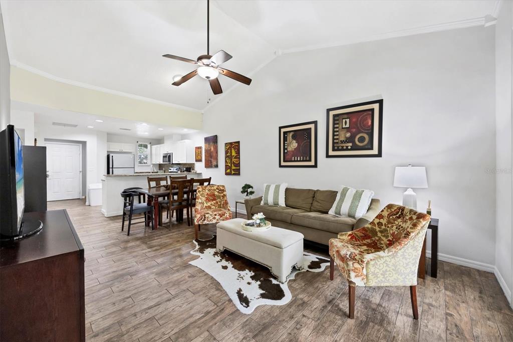 3604 54TH DRIVE W UNIT 202, BRADENTON, FL — photo 4 of 27