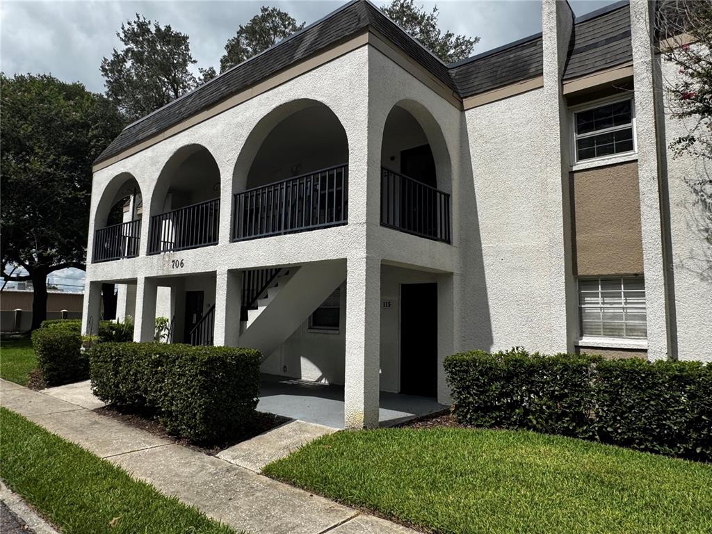 706 OAKGROVE DRIVE UNIT 114