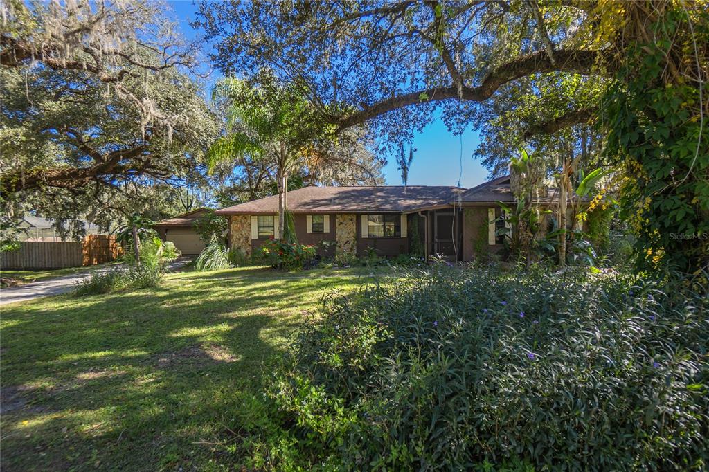 4893 S OLD FLORAL CITY ROAD