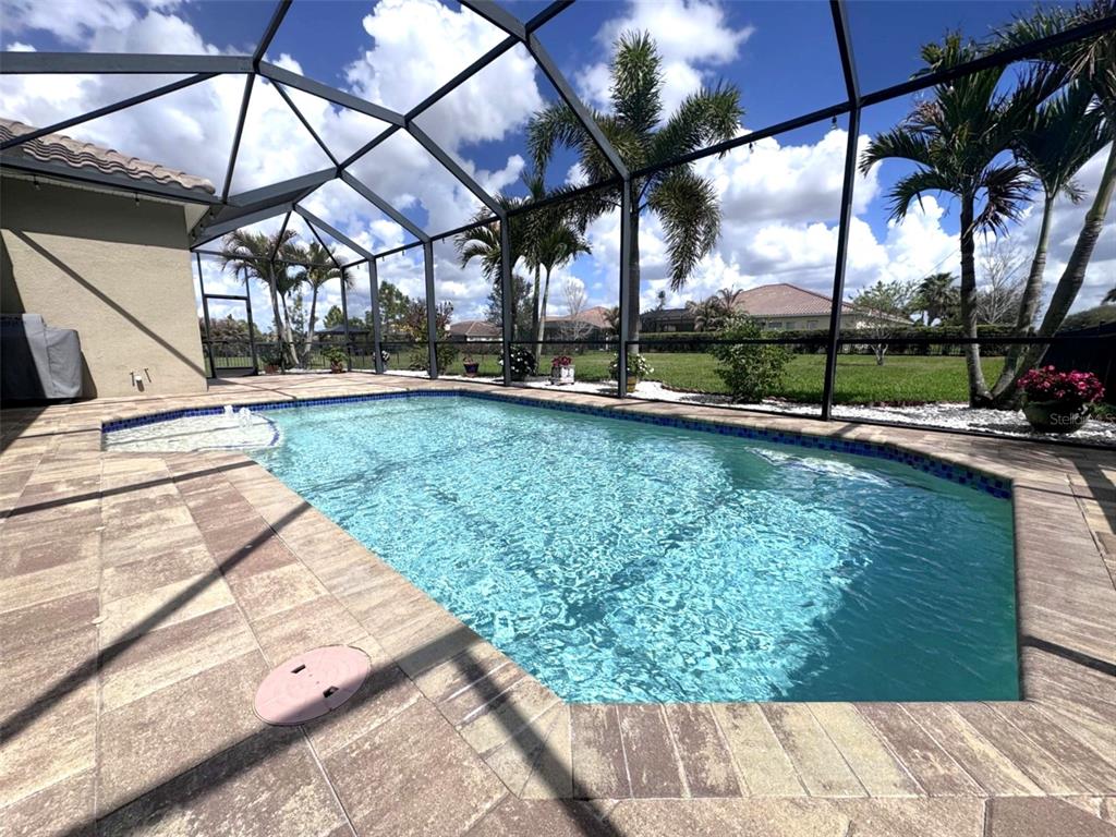 309 167TH BOULEVARD E, BRADENTON, FL — photo 4 of 30