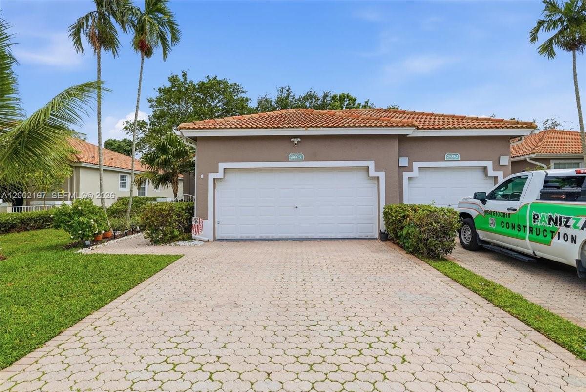 7600 S Aragon Blvd # 1, Sunrise FL 33322