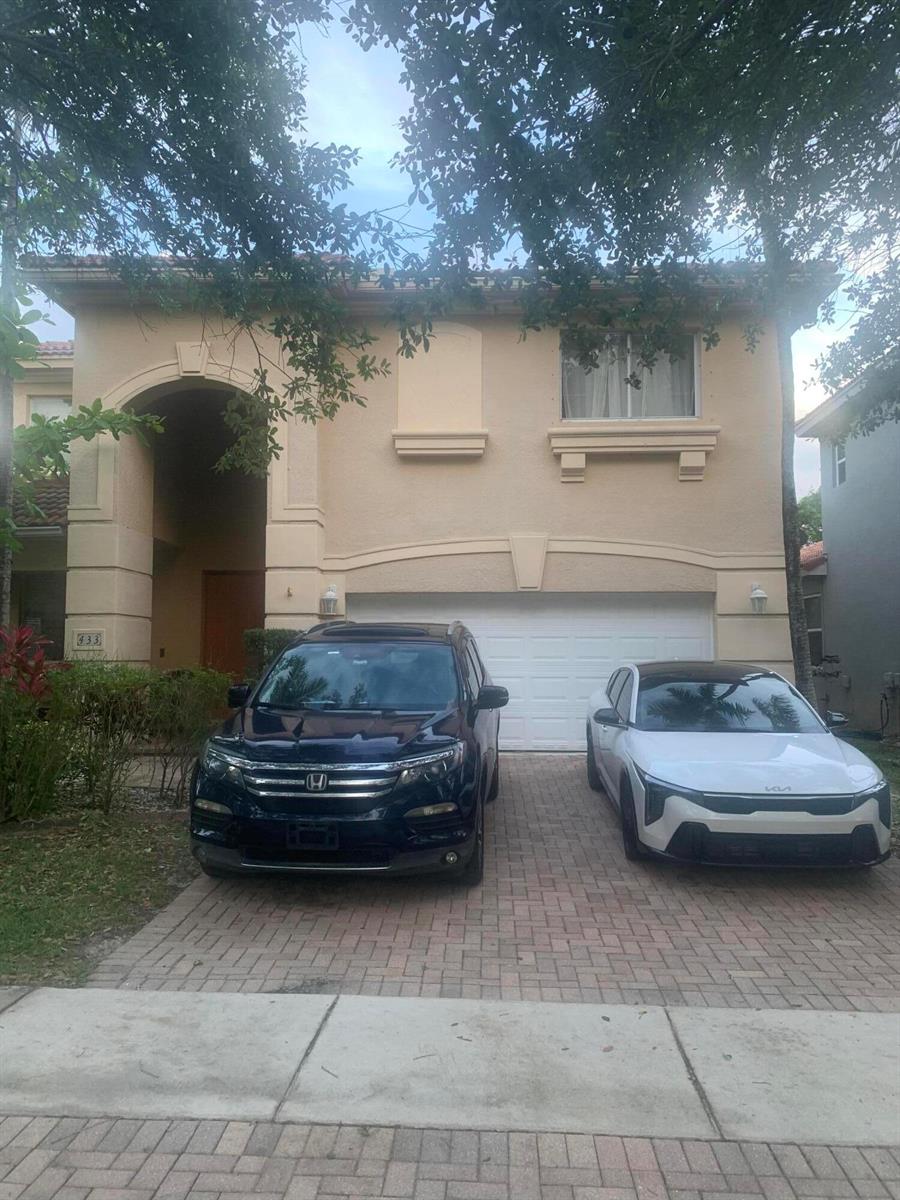 433 Gazetta Way, West Palm Beach FL 33413
