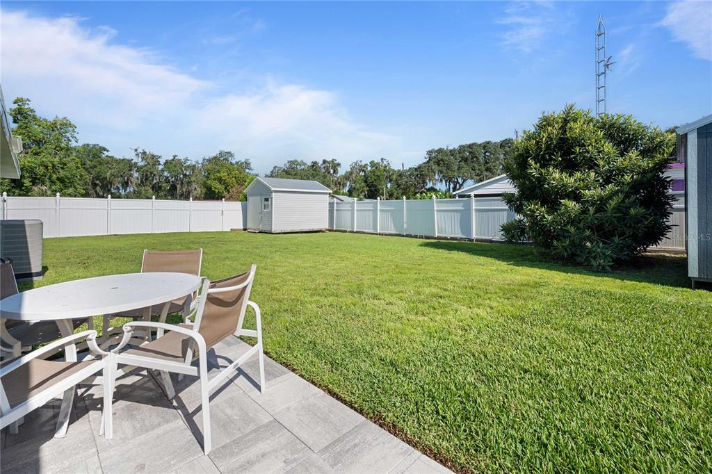 1056 CR 463, LAKE PANASOFFKEE, FL — photo 2 of 30