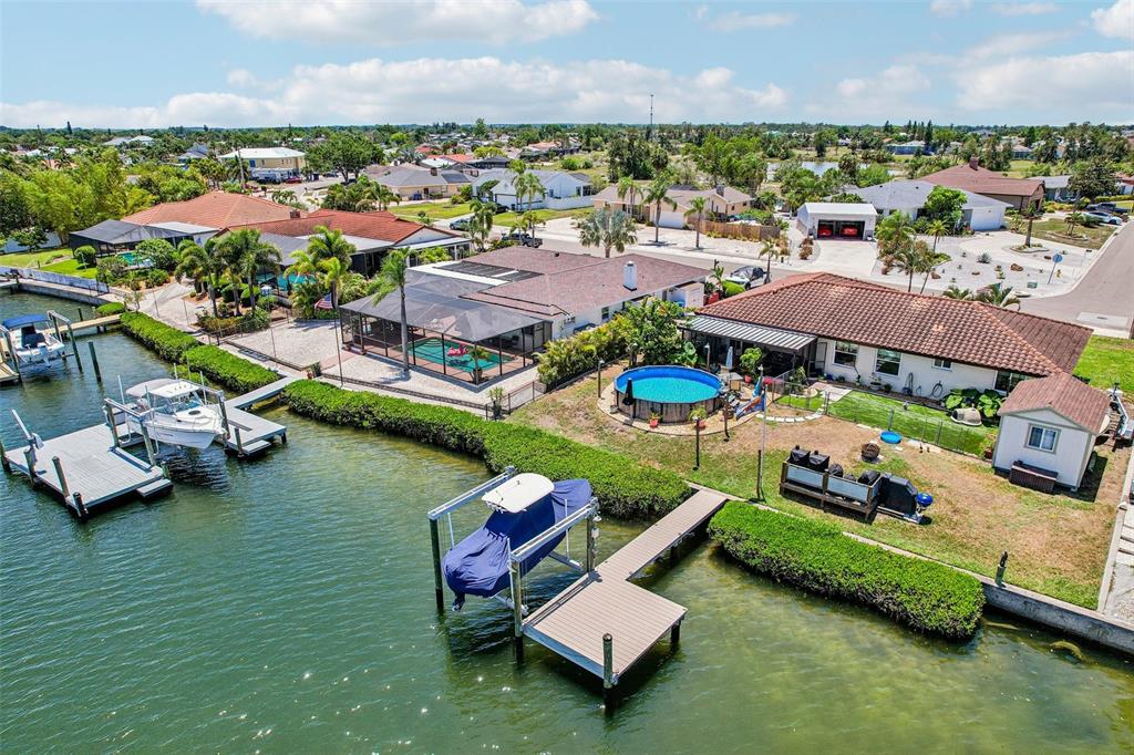 801 FLAMINGO DRIVE