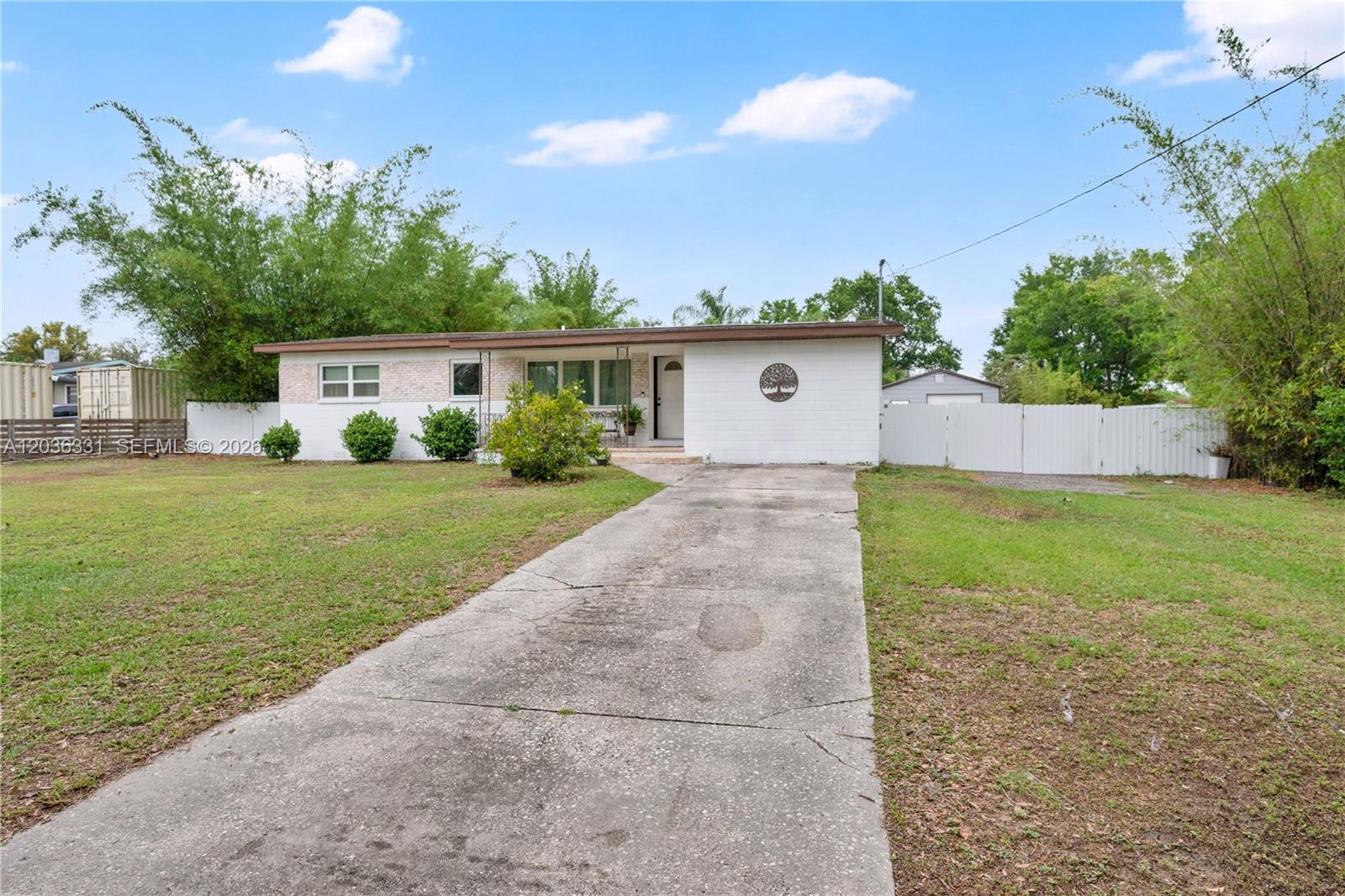 2010 Lee Drive, Other City - In The State Of Florida FL 33594