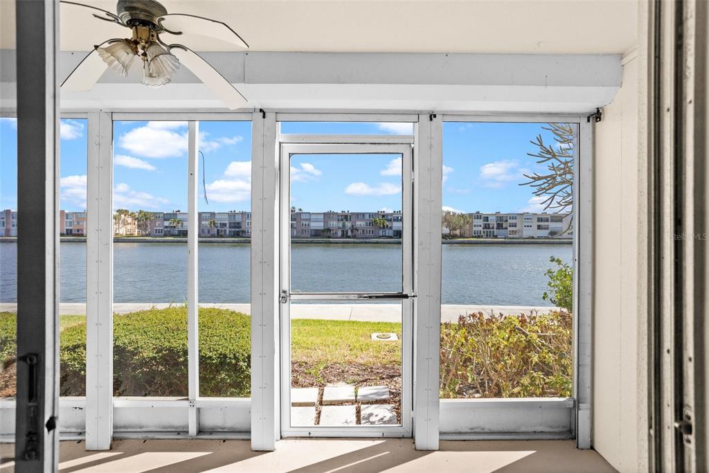 7625 SUN ISLAND DRIVE S UNIT 101