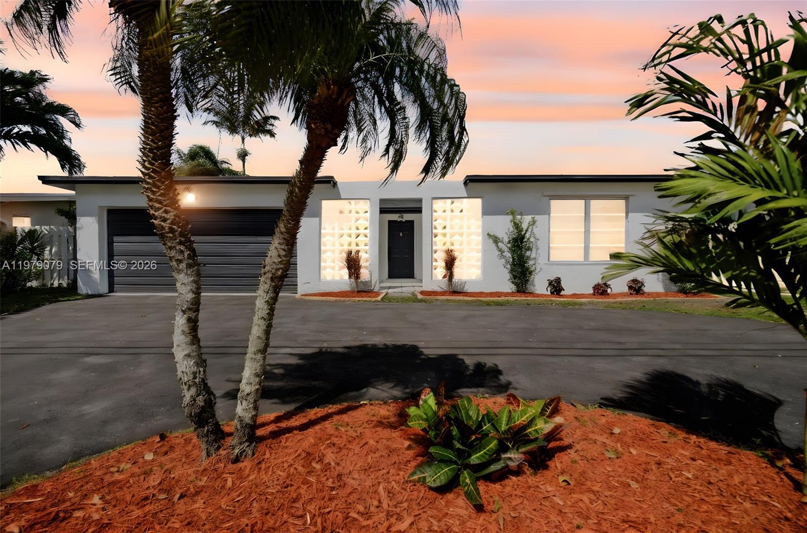 9241 Sunset Strip, Sunrise FL 33322