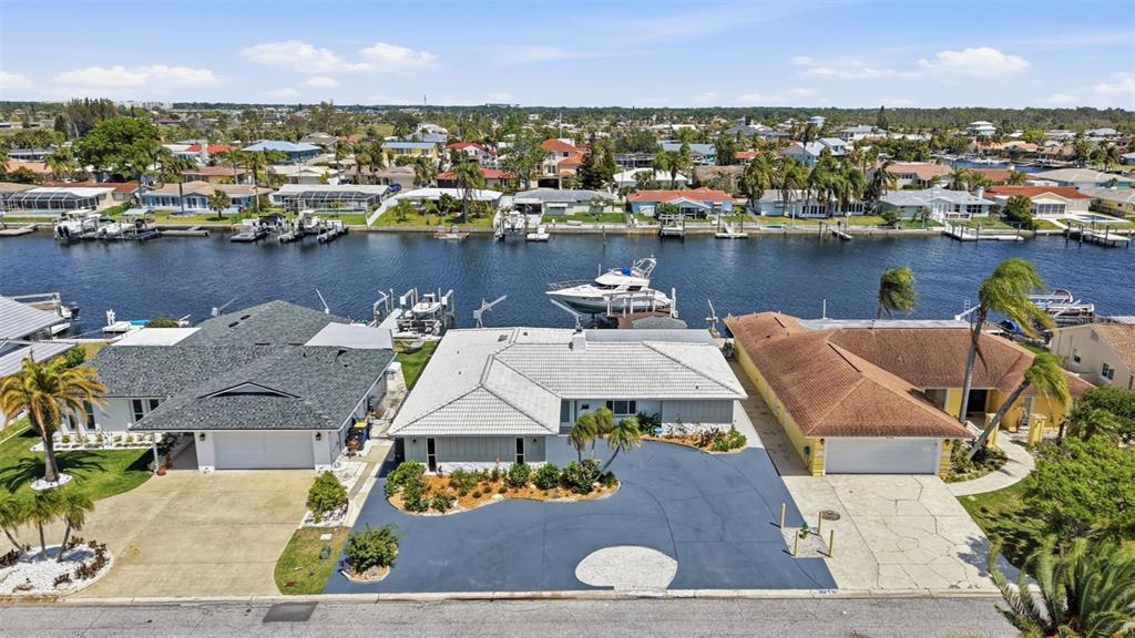 5040 GALLEON COURT
