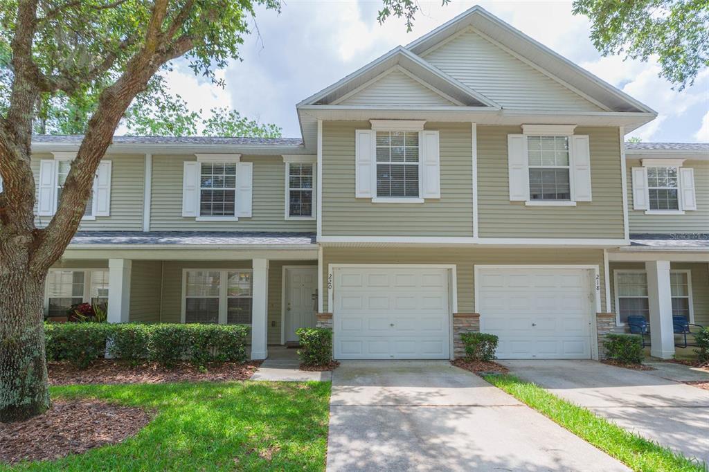220 SAWTOOTH DRIVE