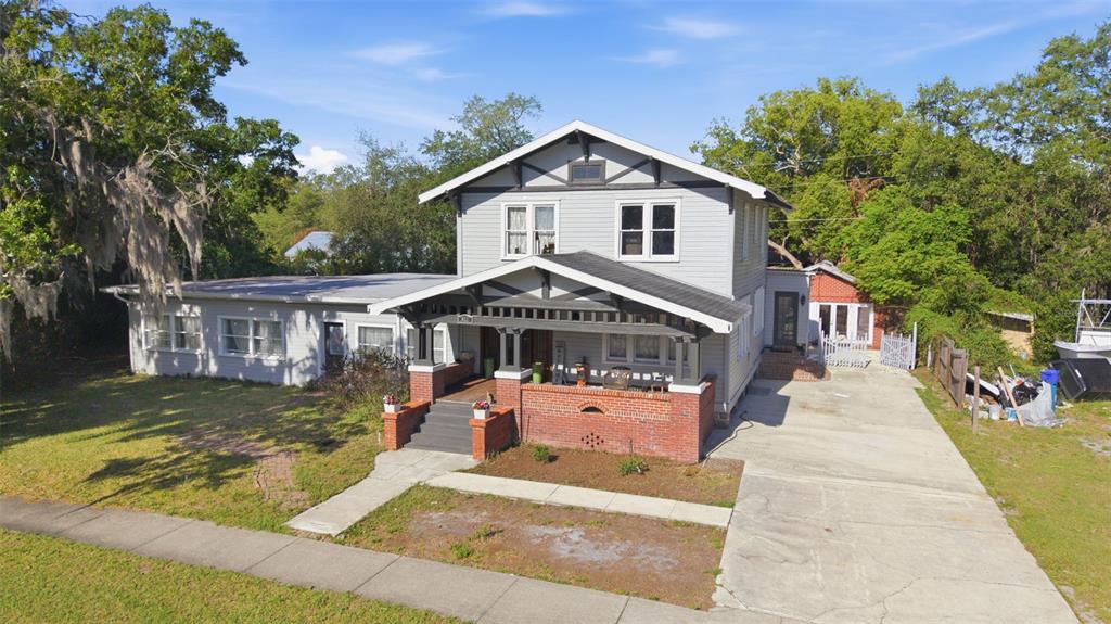 812 SANFORD AVENUE