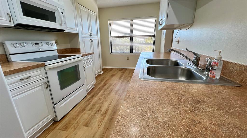 505 30TH AVENUE W UNIT E406, BRADENTON, FL — photo 5 of 30