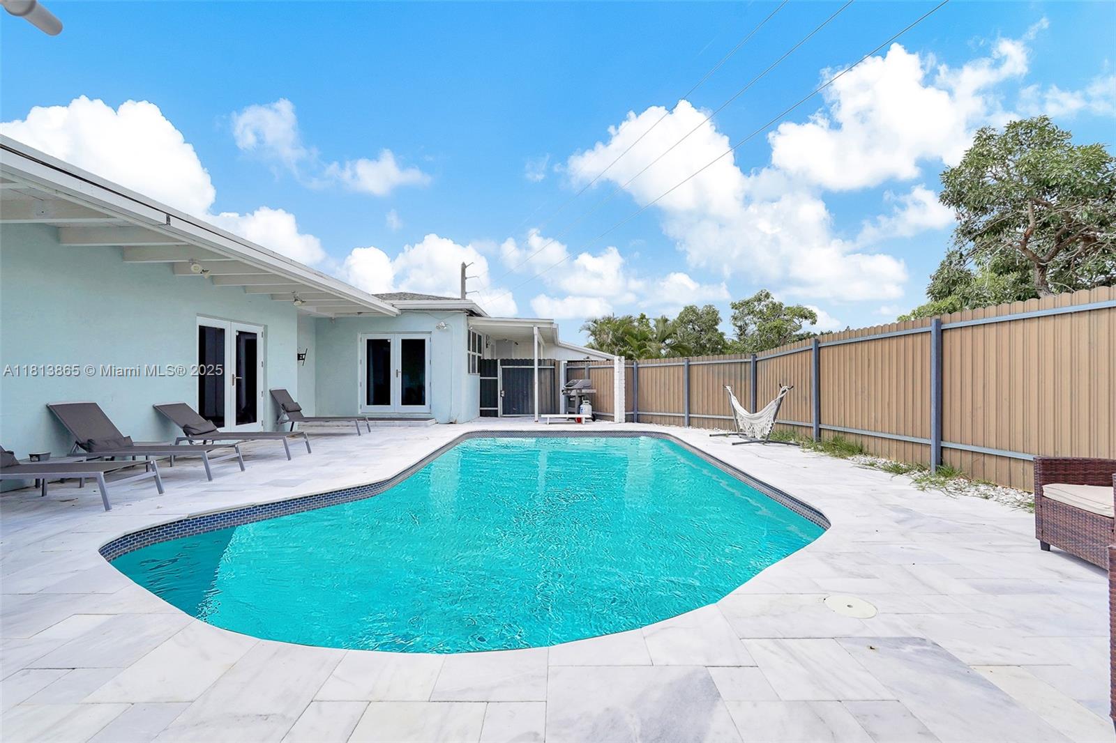 1013 S 24th Ave, Hollywood FL 33020
