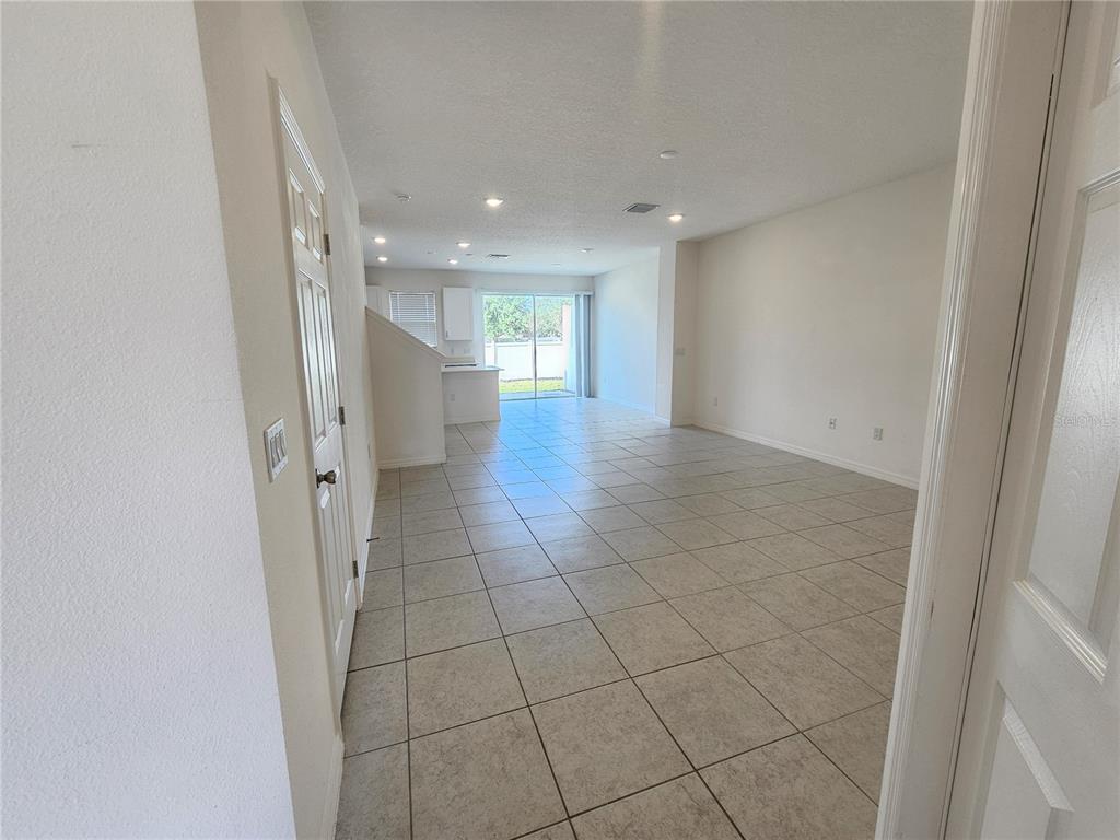 1260 WYCLIFFE WAY, ST CLOUD, FL — photo 3 of 30
