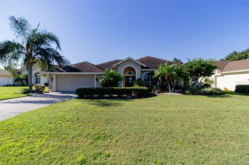 4435 FAIRWAY OAKS DR