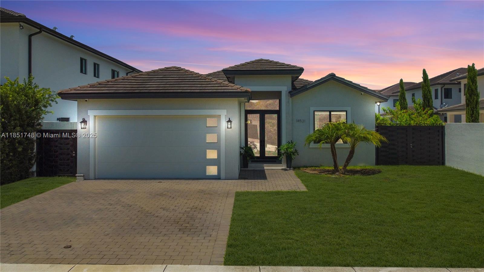 14531 SW 21st St, Miami FL 33175