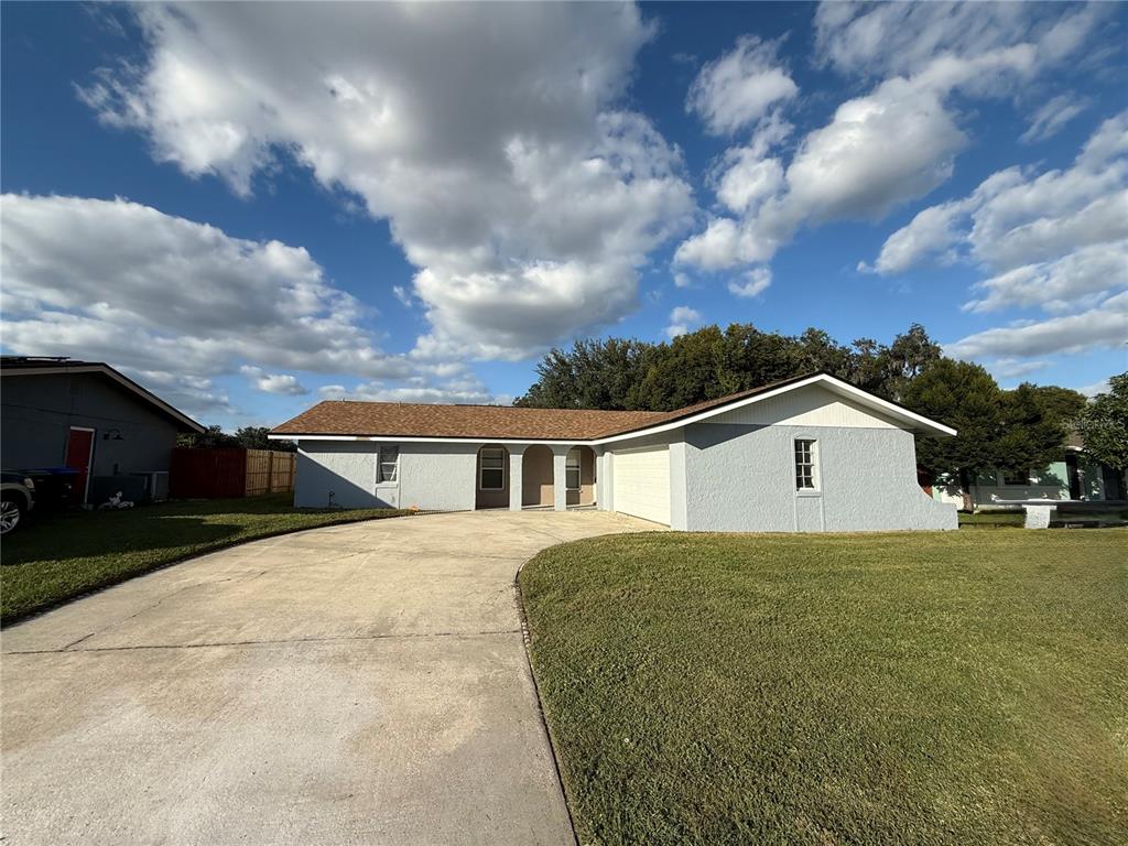 2725 JOHN PAUL DRIVE