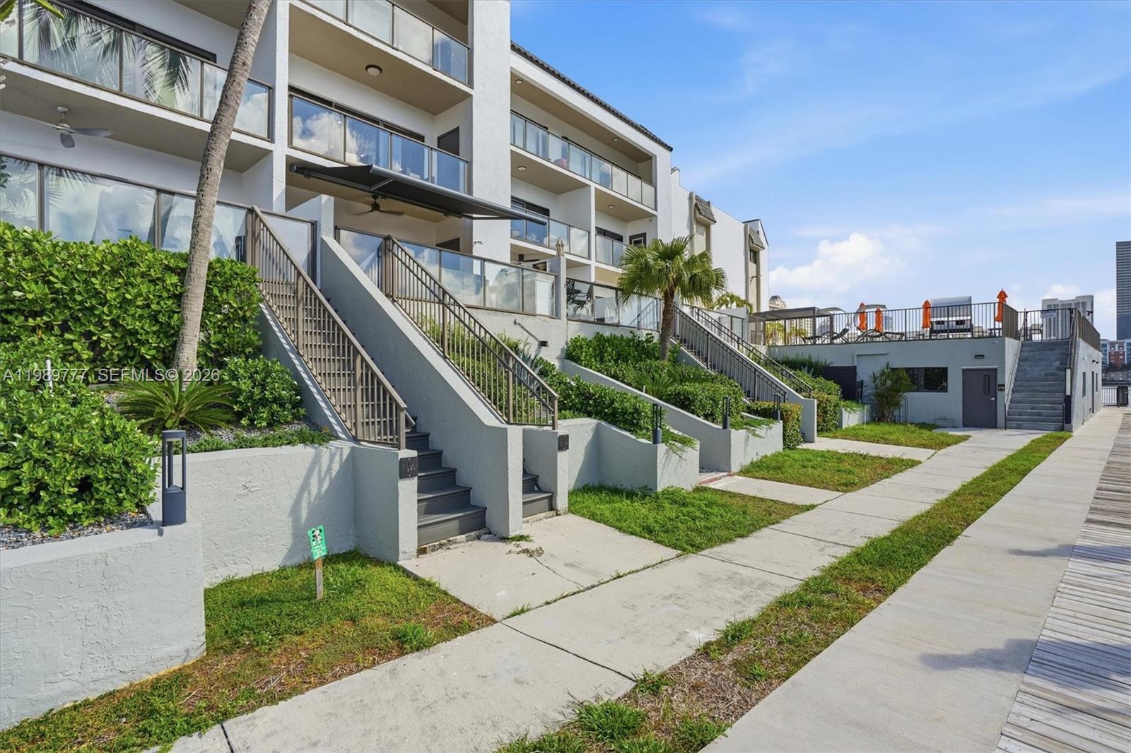 4000 NE 168th St # 113B, North Miami Beach FL 33160