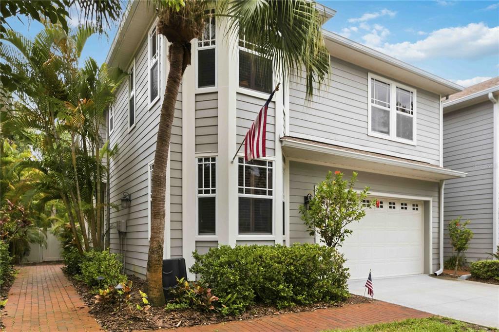 2869 BAYSHORE TRAILS DRIVE