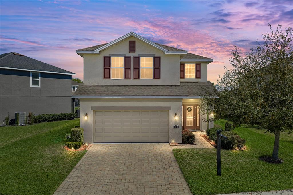4734 LATHLOA LOOP