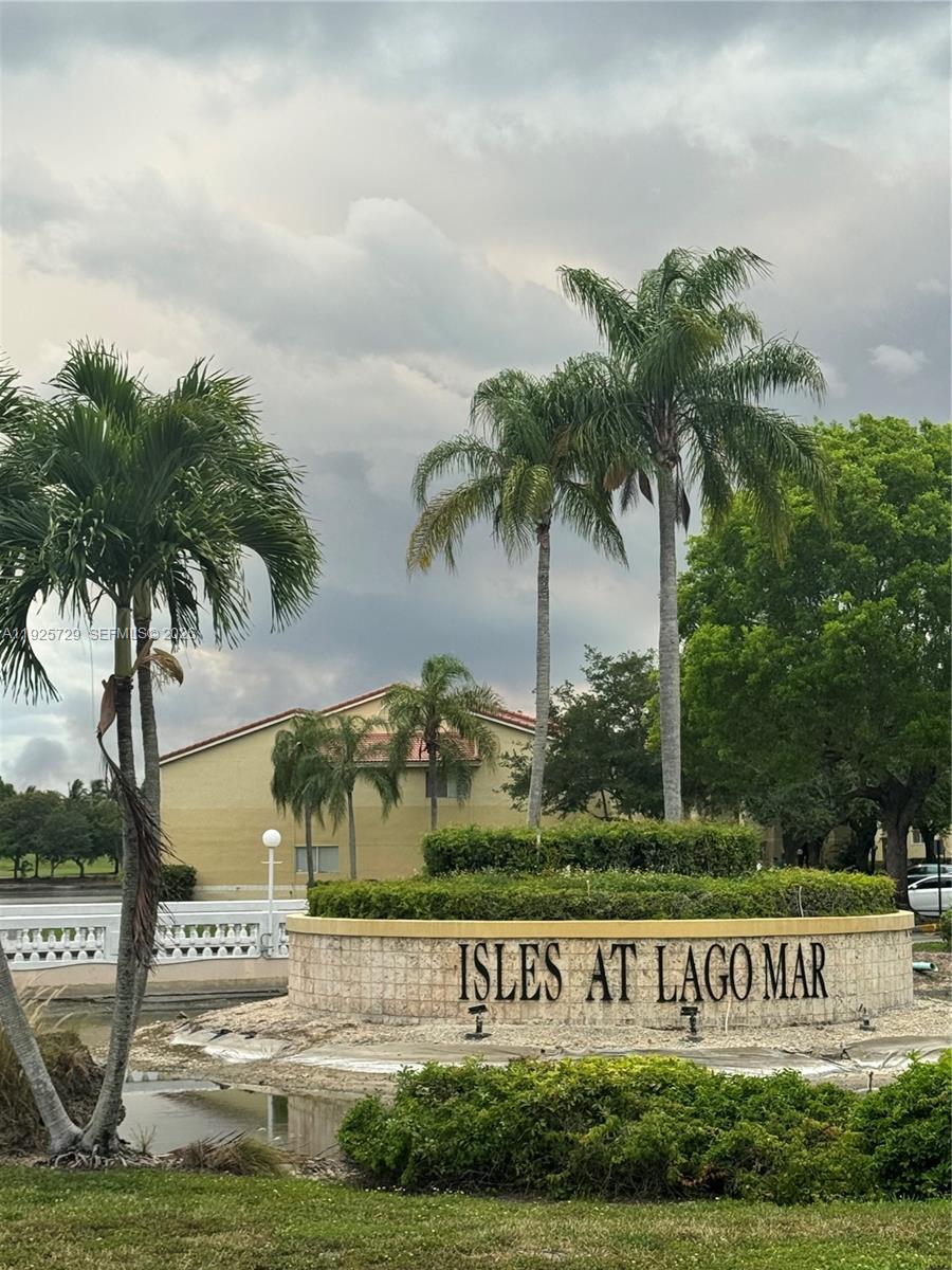 12650 Vista Isles Dr # 923, Sunrise FL 33325