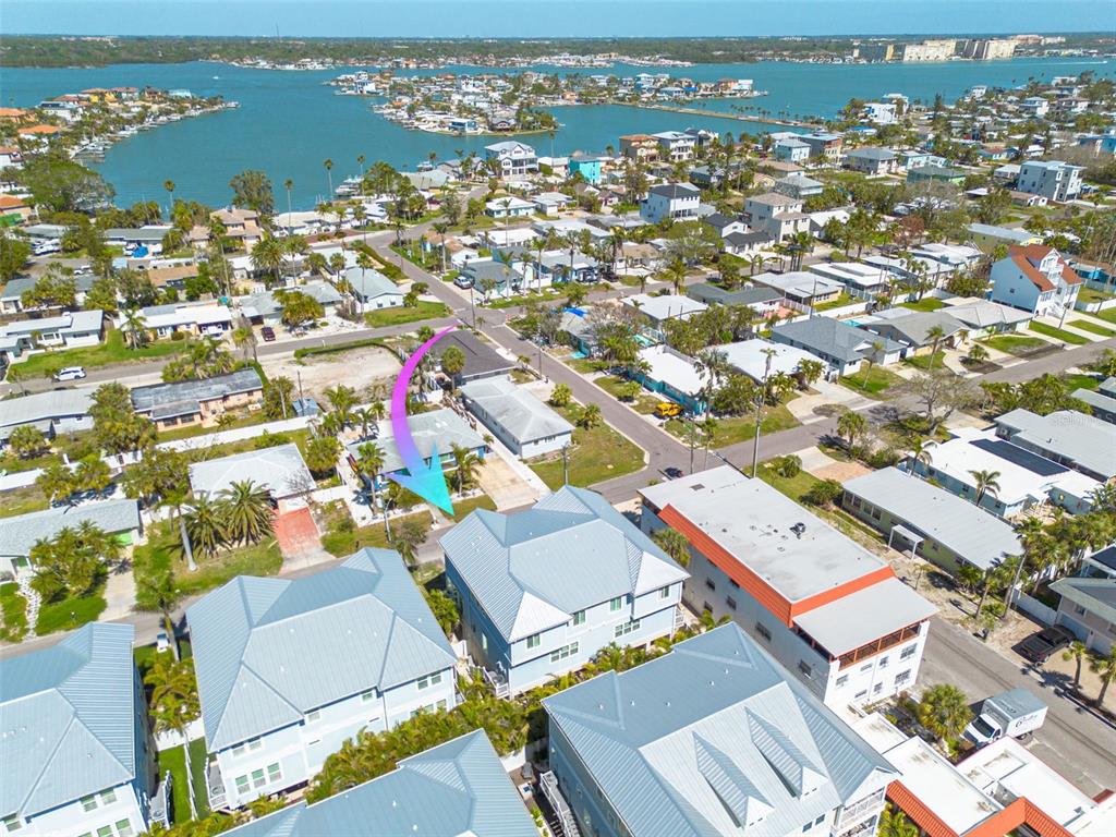 16306 1ST STREET E, REDINGTON BEACH, FL — photo 4 of 30