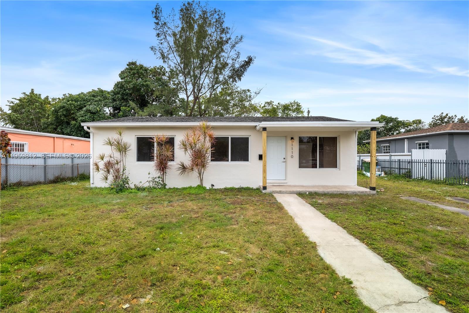 1110 NW 129th St, North Miami FL 33168