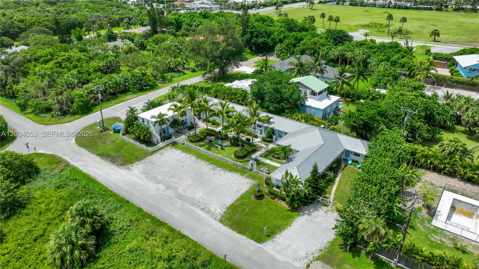 2502 Tamarind Dr, Fort Pierce FL 34949