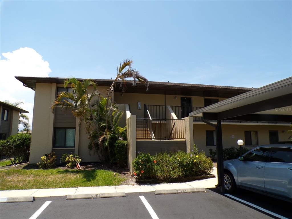 4016 OAKVIEW DRIVE UNIT J6
