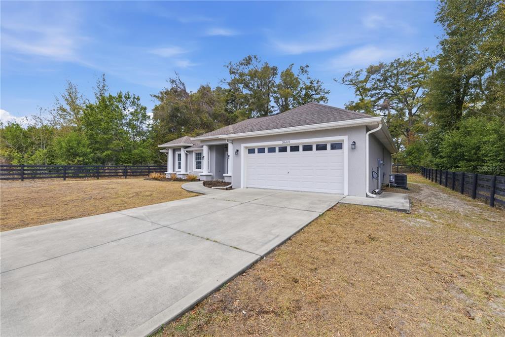 3665 SE 140TH PLACE, SUMMERFIELD, FL — photo 3 of 30
