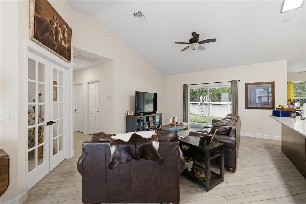 3665 SE 140TH PLACE, SUMMERFIELD, FL — photo 5 of 30