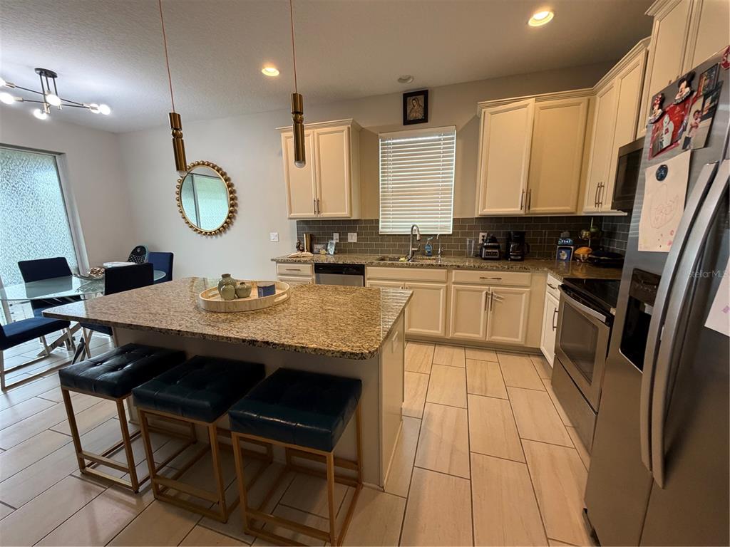 1834 CASTLETON DRIVE, ST CLOUD, FL — photo 5 of 30
