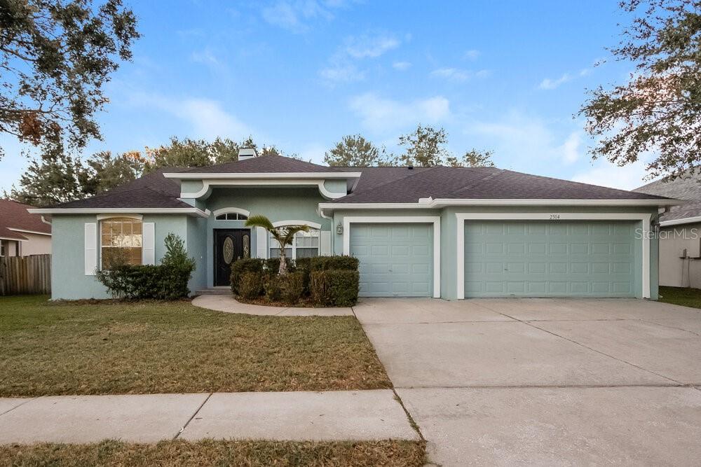 2304 GOLF MANOR BOULEVARD