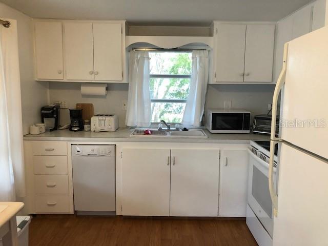 608 51ST AVENUE W, BRADENTON, FL — photo 4 of 20