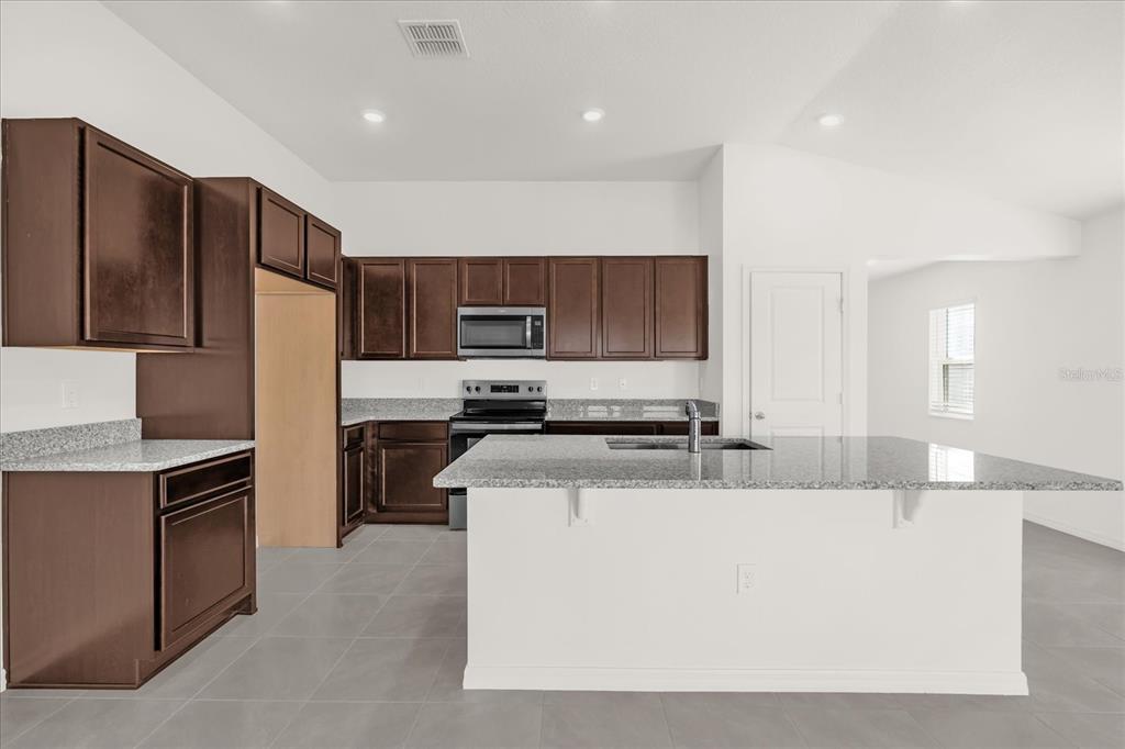 1833 RYAN DRIVE, LAKE WALES, FL — photo 3 of 16