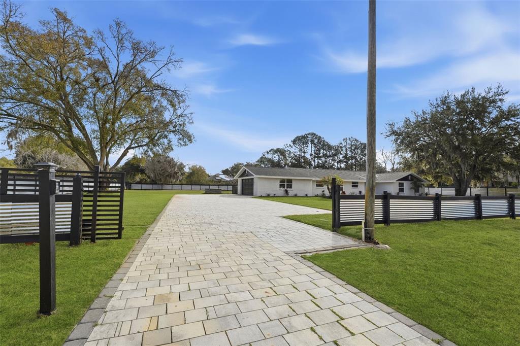 2338 MEADOWBROOK DRIVE, LUTZ, FL — photo 2 of 30