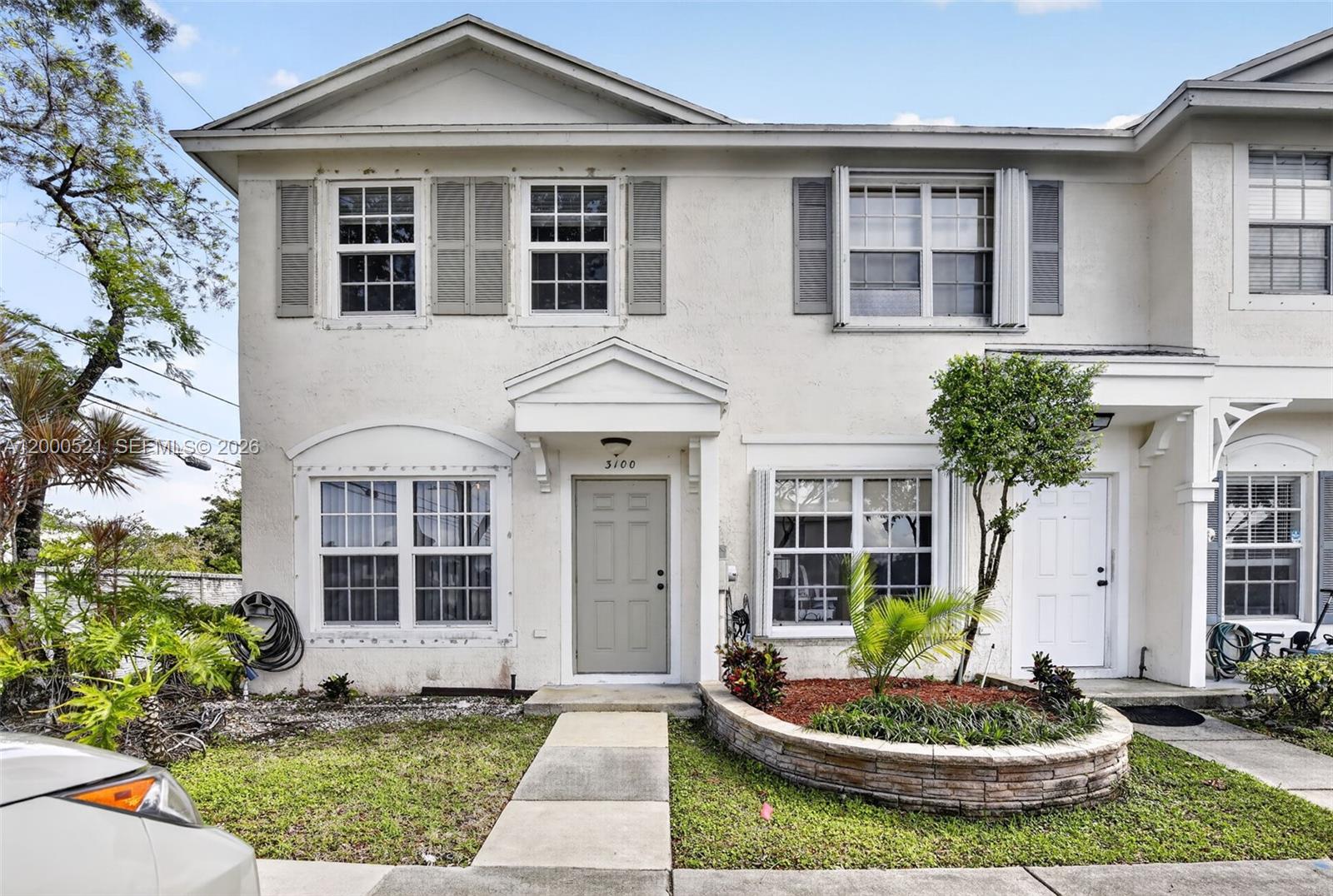 3100 SW 50th St, Dania Beach FL 33312