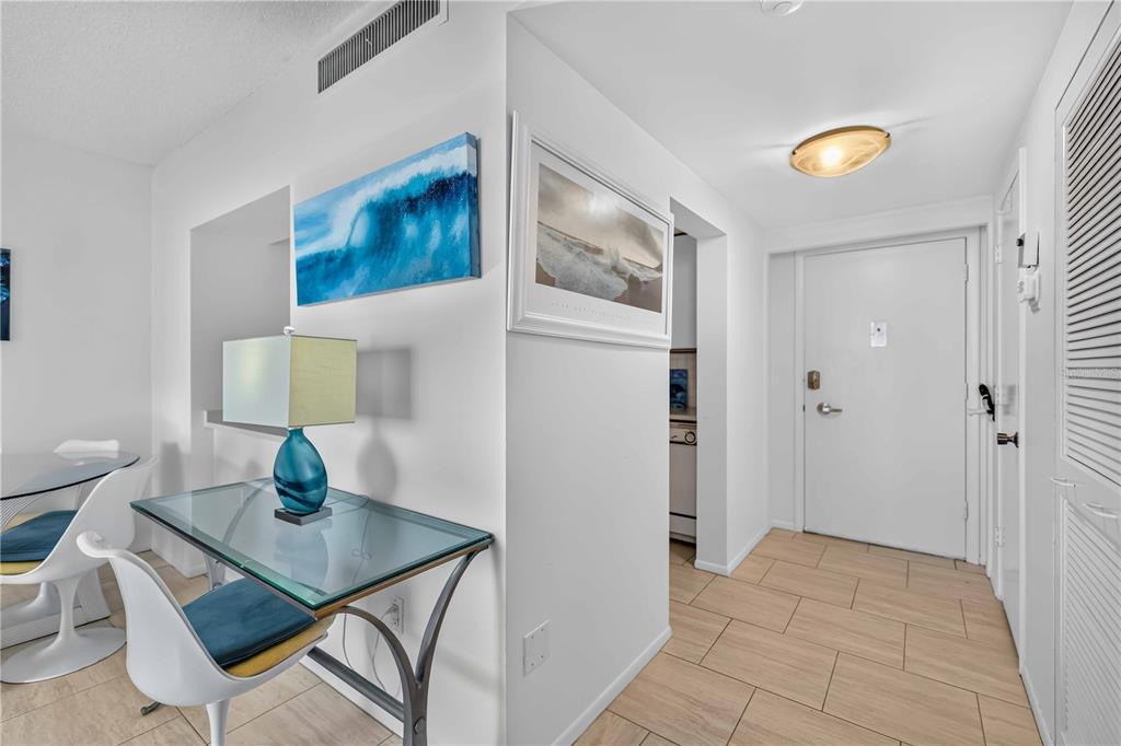 1212 BEN FRANKLIN DRIVE UNIT 1205, SARASOTA, FL — photo 5 of 30