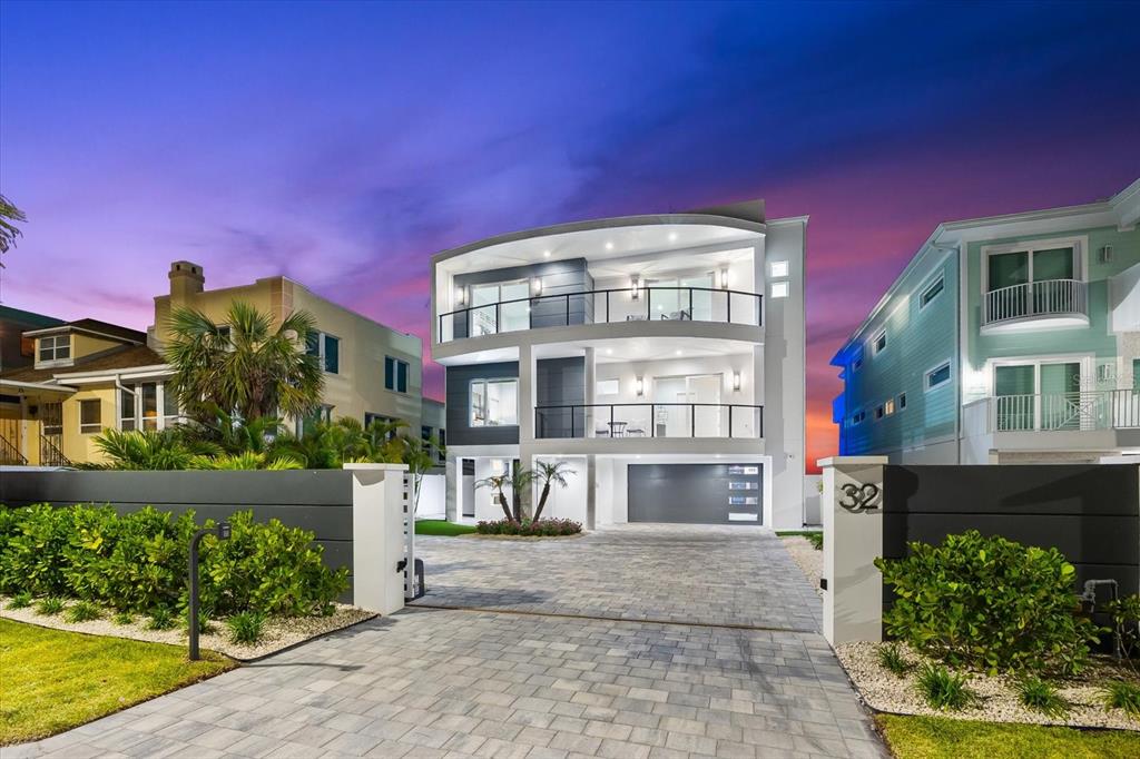 32 GULF BOULEVARD