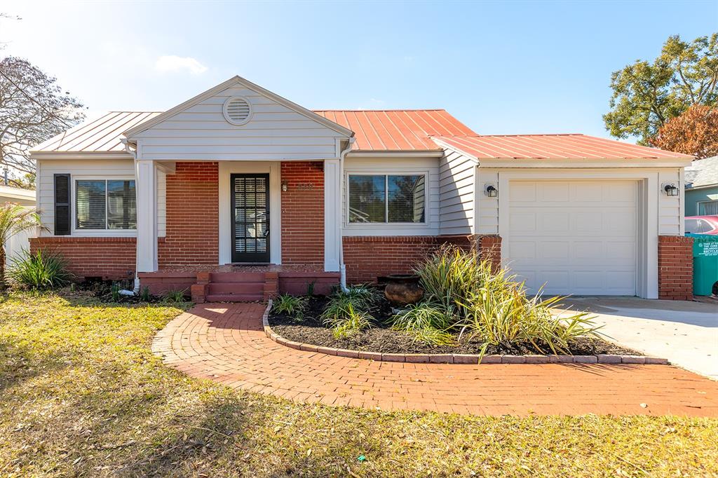 220 E GRANT STREET, ORLANDO, FL — photo 2 of 30