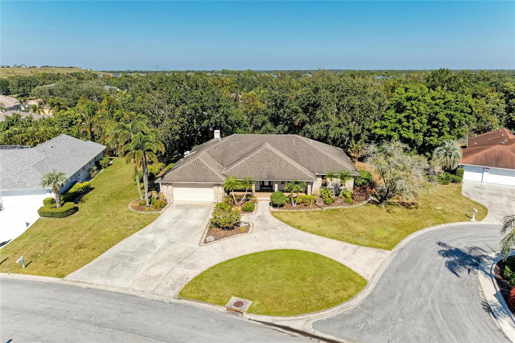 5668 COUNTRY LAKES DRIVE