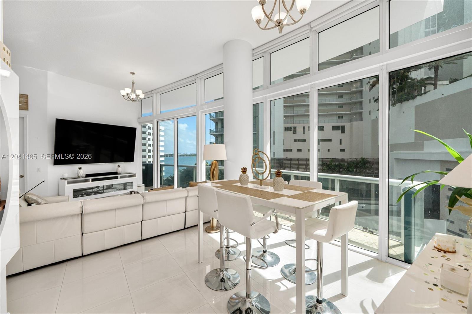 480 NE 30th St # 501, Miami FL 33137
