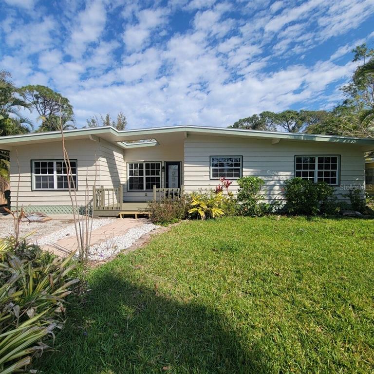 835 INDIANA LANE